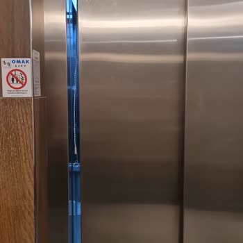 Omak Lift Asansör Arızalı Yeşil Etiket Neye Göre Veriliyor