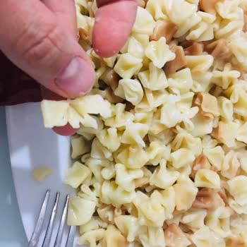 Piyale Mantı İçeriğinde Var Gözüken Ürünün Asla Olmaması