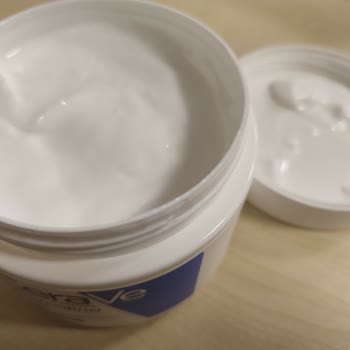 CeraVe Kutusu Açılmış Ürün Gönderimi