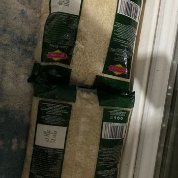 Bim Açılmamış Pirinç Paketinin Böceklenmesi