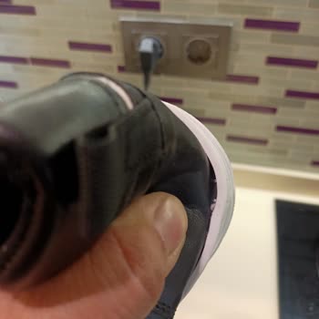 Orjinalstep_shoes (Instagram)  Defolu Ürün, İlgisiz Satıcı