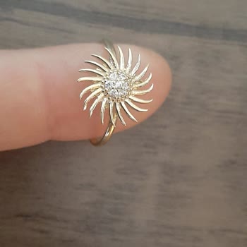 Özboyacı Kuyumcu Ürün Sorunlu Sekli Bozuk