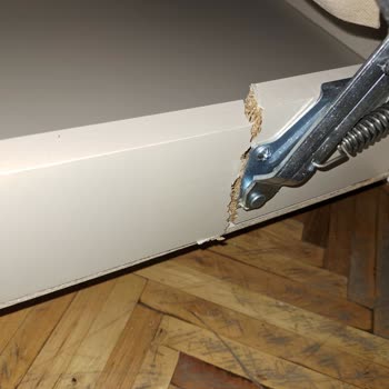 Kelebek Mobilya Kırık Ürün Ve Mağazanın İlgisizliği!