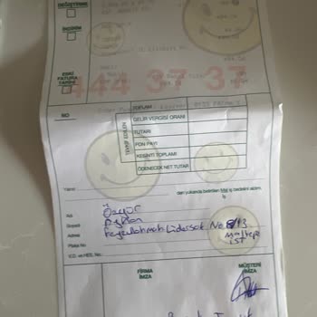 Bozuk Tavuk Happy Center Mağazası