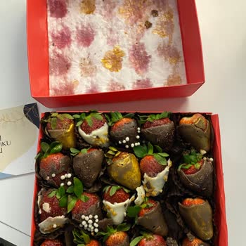 Muhiku Geç Giden Ve Bozulmuş Giden Hediye Kutusu