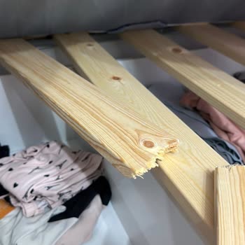 IKEA Hemnes Çita Kırılması