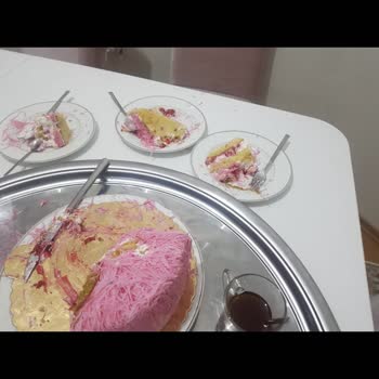 Bekiroğulları Pastaneleri Pasta Tadı Çok Kötüydü