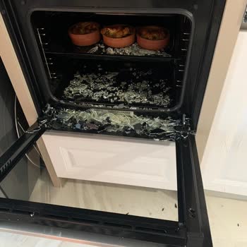 Franke Ankastre Fırınımızın İç Camı Patladı