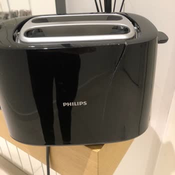 Philips Toaster Broken; Refund Denied Due to Missing Box