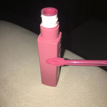 Maybelline Super Stay Kalıcı Ruj Renk Uyuşmazlığı