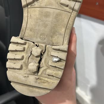 Shredding And Tearing Of Pull & Bear Product Within 2-3 Months