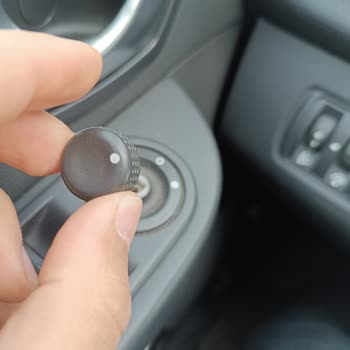 Renault Ayna Ayarlama Düğmesi Koptu.!