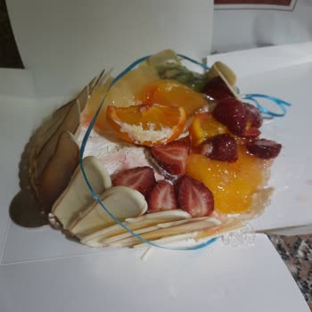 Faruk Güllüoğlu&nbsp; Ezilmiş Pasta Yolladı