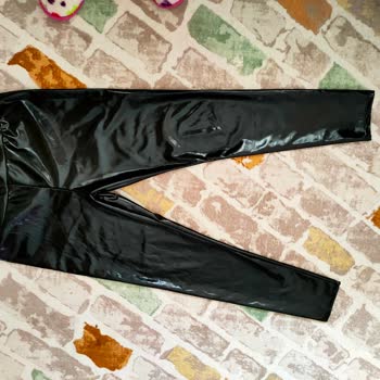 Nyc Giyim Hatalı Ürün Satıp. Bana Giyilmiş Deyip Geri Yolladılar.