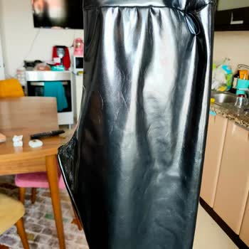 Nyc Giyim Hatalı Ürün Satıp. Bana Giyilmiş Deyip Geri Yolladılar.