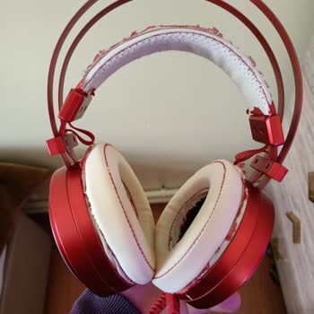 Gamepower Luna Kulaklık Pedlerinde Soyulma