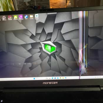 Monster Bakıma Gönderdim Ekranı Kırılmış Geldi Ne Yapmam Lazım?