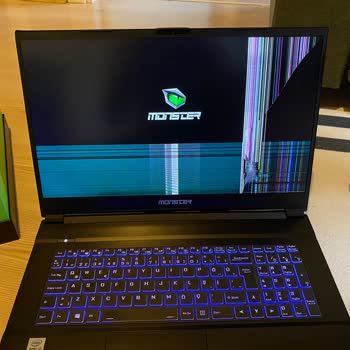 Monster Bakıma Gönderdim Ekranı Kırılmış Geldi Ne Yapmam Lazım?