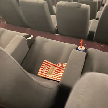 Cinema Neomarin Sinema Ve Kirli Olması