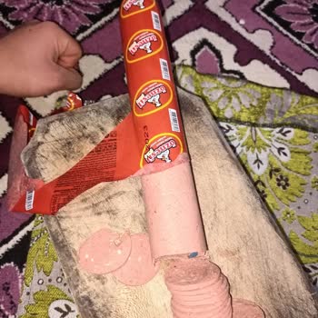 Öznesil Piliç Öznesil Sucukları Cisim Farklı Cisimler