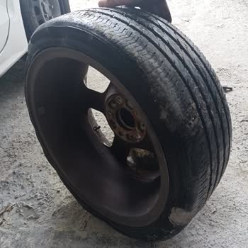 Waterfall Tyres Lastik Balon Yaptı