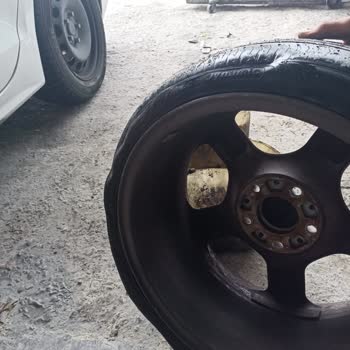 Waterfall Tyres Lastik Balon Yaptı