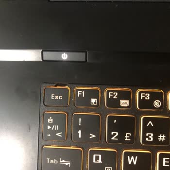 Monster Notebook Kullanıcı Hatası Olmamasına Rağmen Ücret Talep Ediliyor