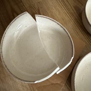 Kütahya Porselen Defolu Outlet Ürün Satıyor! Telafi Etmiyor Kırılanı