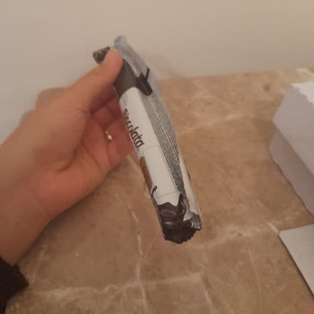 Biscolata Olduğundan Küçük Çıkıyor 1 Tanesi