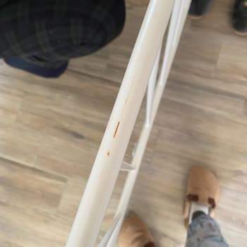 IKEA'nın Paslı Defolu Yatak Göndermesi