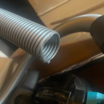 Sinbo Aldığımız 2 Aylık Ürünün Her Yeri Dökülüyor