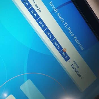 Garanti BBVA Halkbank Ortak ATM'sinde Sıkışan Para