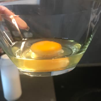 Peynirci Baba Yılpa Yumurtaların Gramaj Farklılığı!