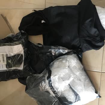 Mont Yerine Sweatshirt Gönderdiler