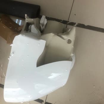 Sürat Kargo Kırdığı Ürünü İnkar Ediyor