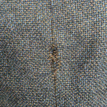 Süvari Marka Ceketin Sırtında Açılması Ve Markanın Ret Cevabı Vermesi