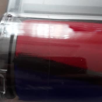 Dyson Fluffy Başlıktaki Çatlaklar