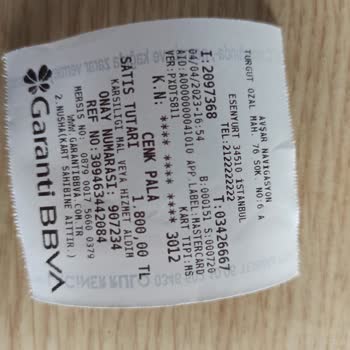 Avşar Navigasyon Teşhir Ürünü Diye Kusurlu Multimedya Cihazı Sattılar.