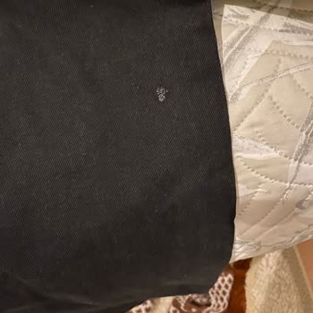 Bershka Kusurlu Jean Gönderilmesi