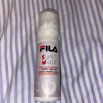 Deichmann’dan Aldığım Nike Ayakkabının Sadece Tekinin Çürümesi