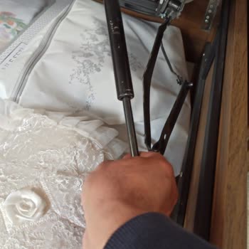 Berke Mobilyanın Kapısından Dahi Geçmeyin!