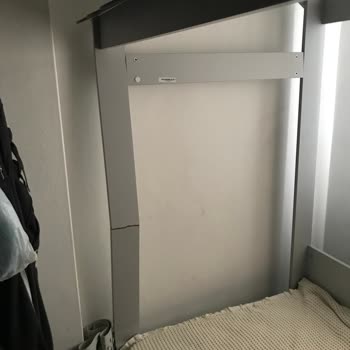 Pretty Baby Çocuk Yatağı Kalitesiz Ürün Parçası