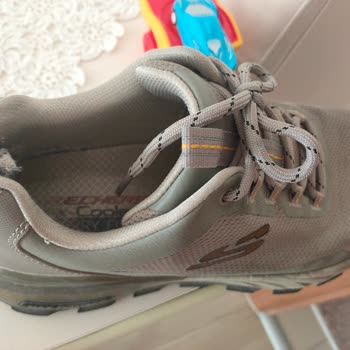 Skechers Ayakkabı Kısa Bir Kullanımda İçi Yırtıldı
