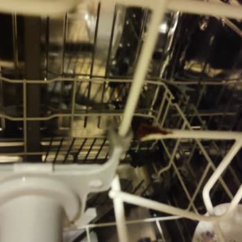 Arçelik Bulaşık Makinesinin Sepeti Çürüdü