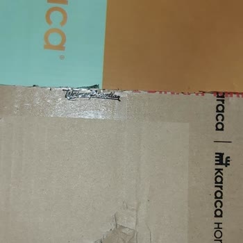 MNG Kargo Kuryenin Saygısızlığı Ve Yamuk Kek Kalıbı