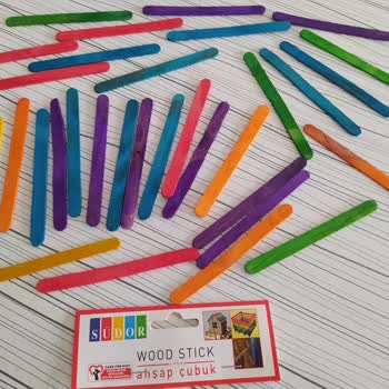 Südor Kırtasiye'nin Ahşap Çubukları Kalitesiz