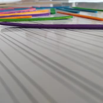 Südor Kırtasiye'nin Ahşap Çubukları Kalitesiz