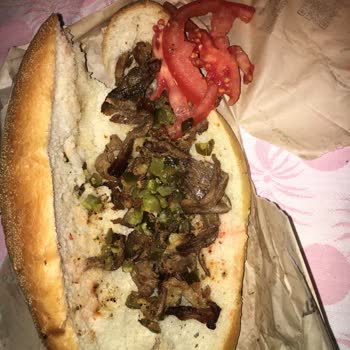 Köfteci Yusuf Siparişi Geciktirdi