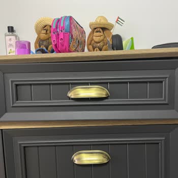 Kelebek Mobilya Konsol Çekmeceleri Düştü, Kalitesiz Malzeme Kullanılmış