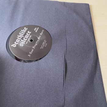 PTT Kargo UPİM Gümrük Çalışanları Saygısız Ve İşgüzar!